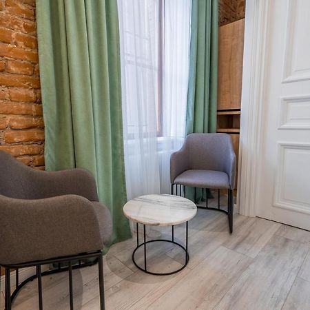 Mini Hotel On Aghmashenebeli Ave Tbilisi Zewnętrze zdjęcie