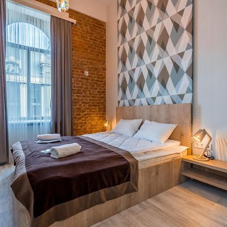 Mini Hotel On Aghmashenebeli Ave Tbilisi Zewnętrze zdjęcie