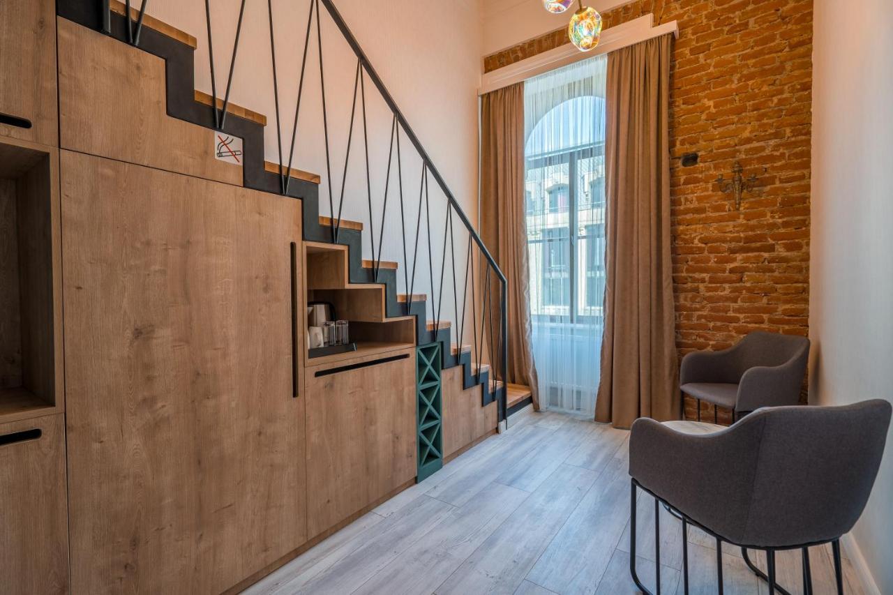 Mini Hotel On Aghmashenebeli Ave Tbilisi Zewnętrze zdjęcie