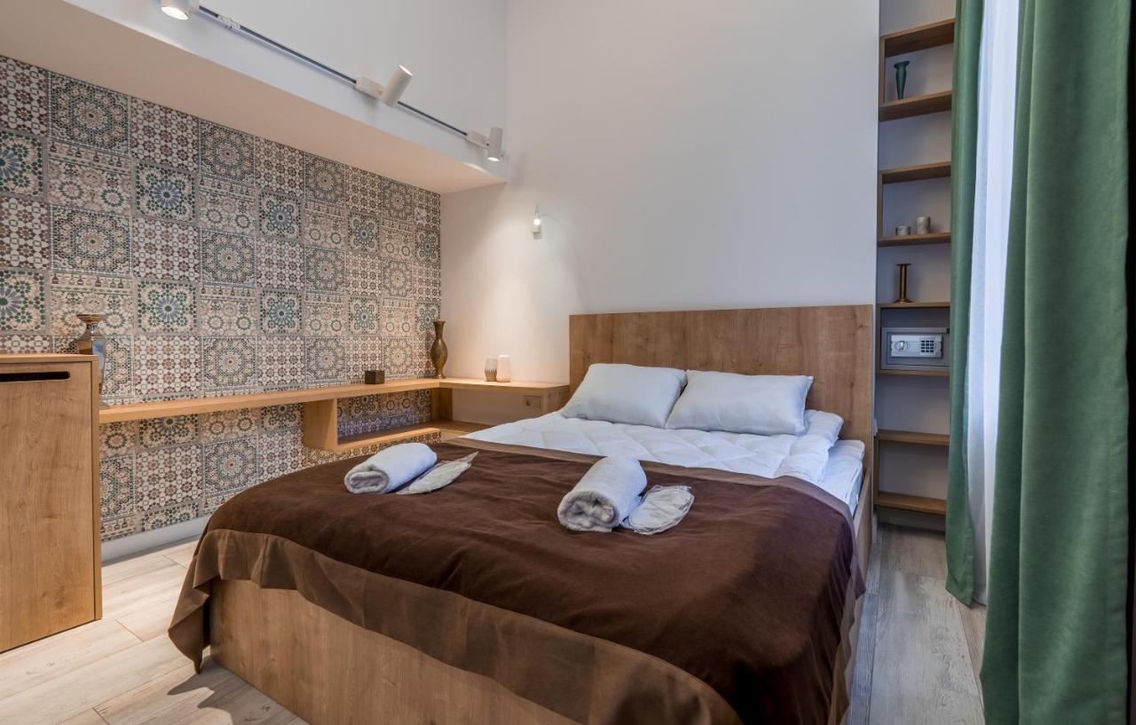 Mini Hotel On Aghmashenebeli Ave Tbilisi Zewnętrze zdjęcie