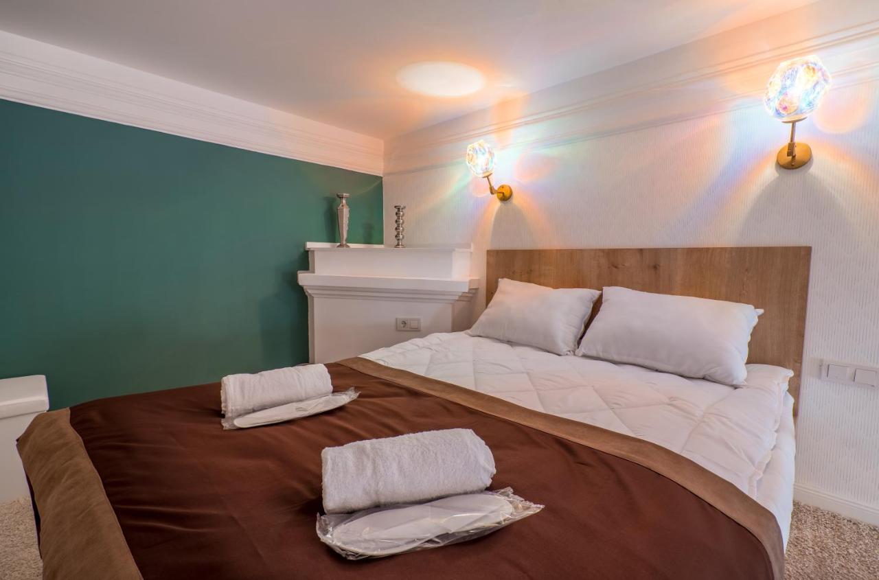 Mini Hotel On Aghmashenebeli Ave Tbilisi Zewnętrze zdjęcie