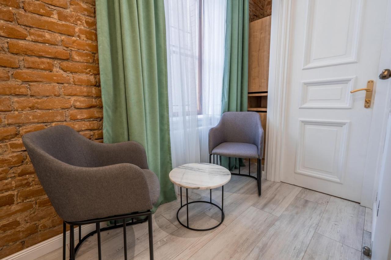 Mini Hotel On Aghmashenebeli Ave Tbilisi Zewnętrze zdjęcie