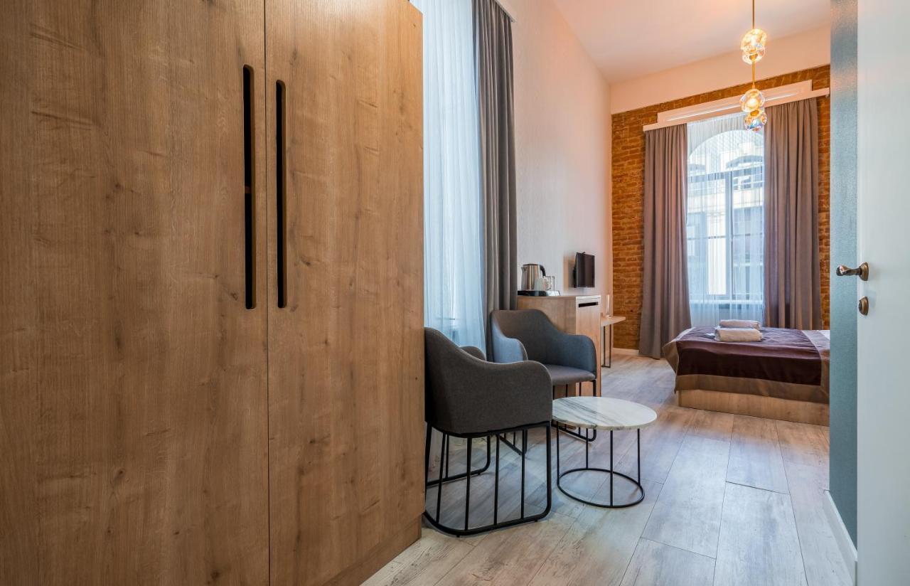 Mini Hotel On Aghmashenebeli Ave Tbilisi Zewnętrze zdjęcie
