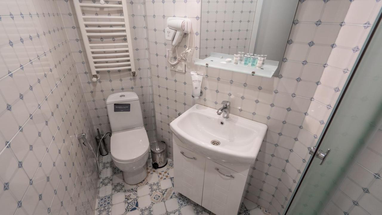 Mini Hotel On Aghmashenebeli Ave Tbilisi Zewnętrze zdjęcie